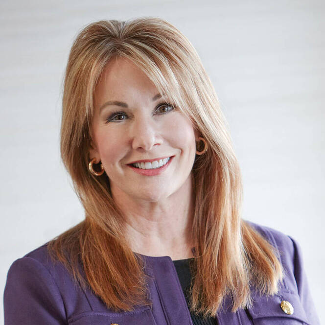 Headshot of Amy Castelli