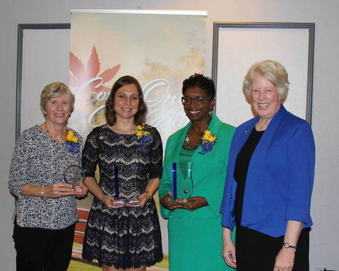 Awards Alumnae